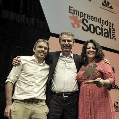 Fundadores da editora vencem em dose dupla o Prêmio Empreendedor Social 2018! 